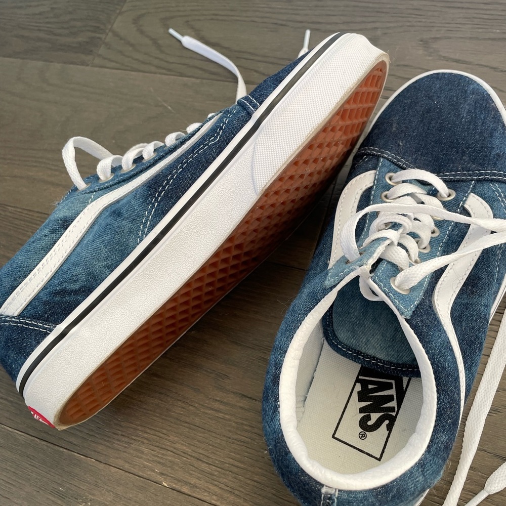 Acid wash Vans